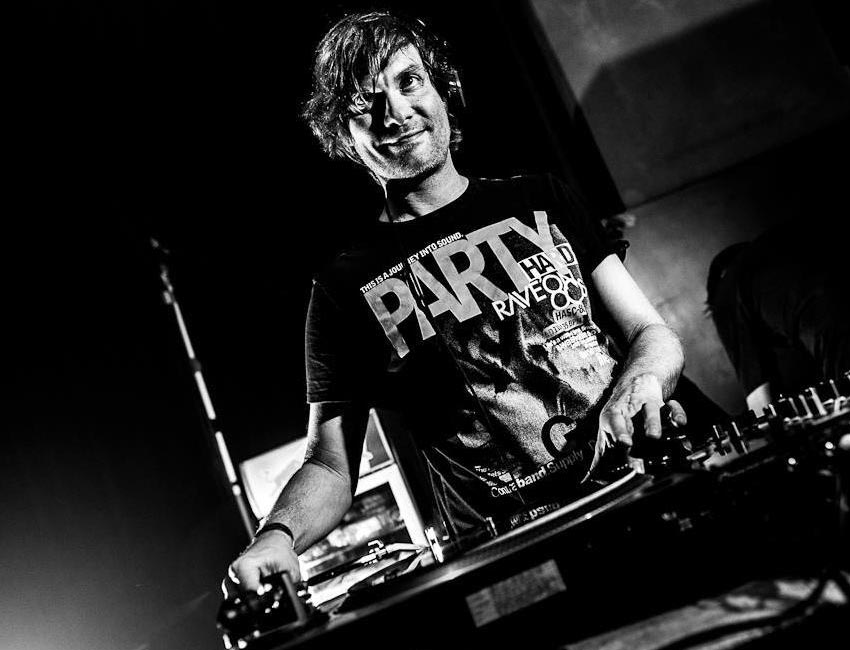 DJ Björn Mulik